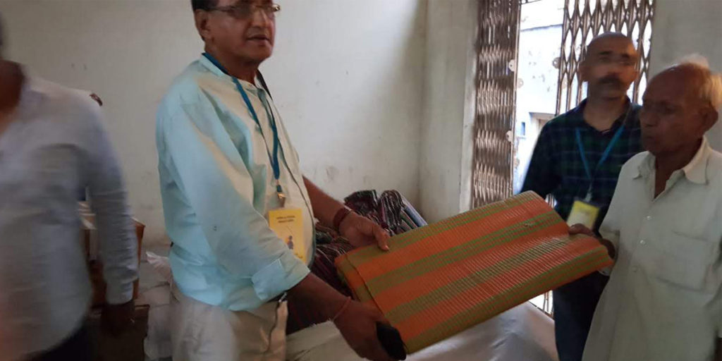 हम सामाजिक उत्तरदायित्व भी निभाते हैं इसलिए तो हम ‘परपीड़ा हर’ कहलाते हैं